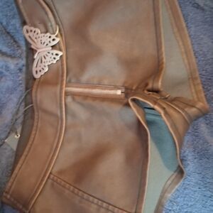 KILLSTAR Gray and Black Short